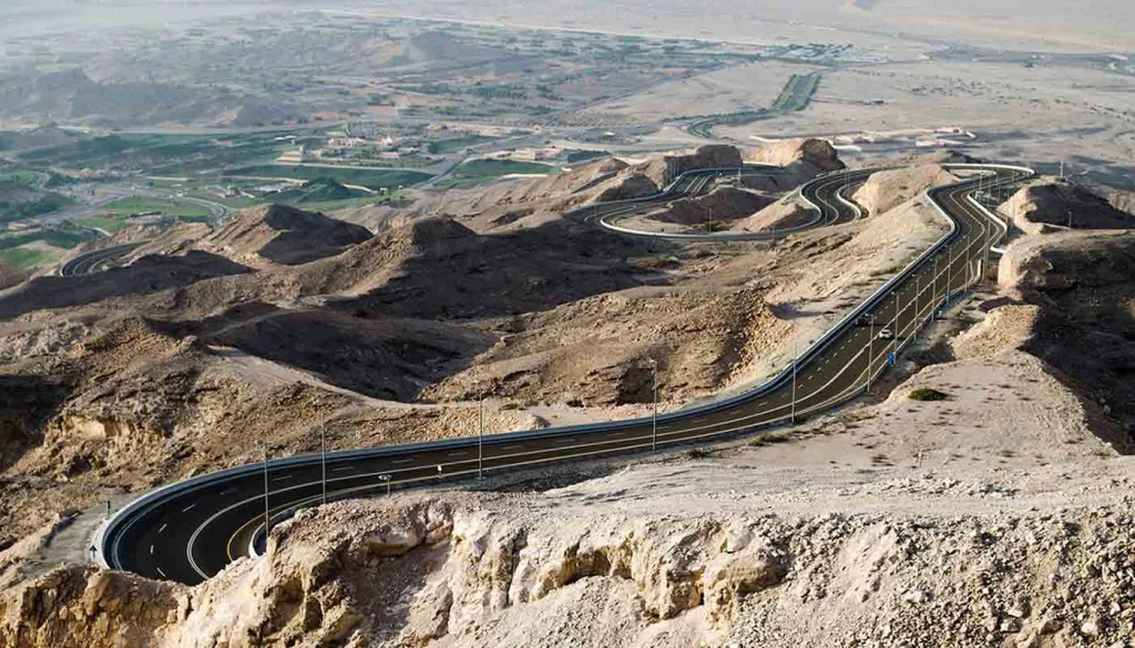 Jebel-Hafeet-Mountain-Road-uae