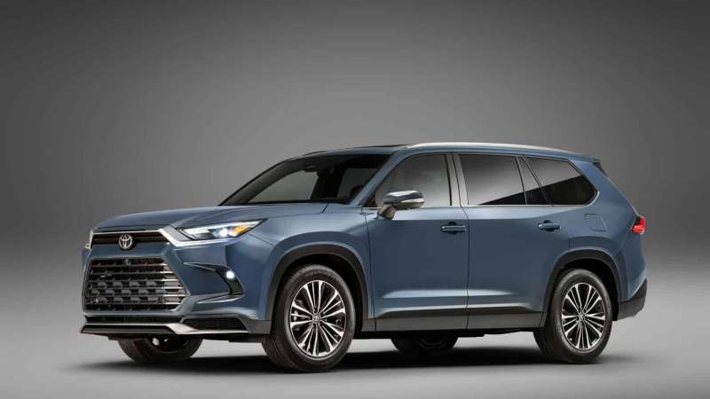 Toyota-Grand-Highlander