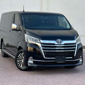 Toyota Granvia Rental Dubai – Luxury Passenger Van With Chauffeur